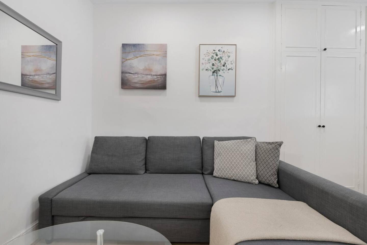 2 Bed Piccadilly Apartment 3 Лондон Екстер'єр фото